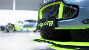 阿斯顿马丁Vantage GT8汽车图片_3