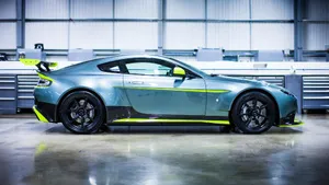 阿斯顿马丁Vantage GT8汽车图片_8
