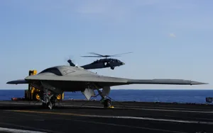X-47B隐形无人机图片_5