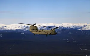 CH-47支奴干运输直升机_2
