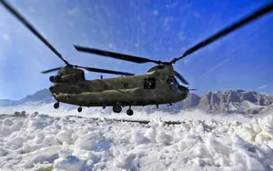 CH-47支奴干运输直升机_4
