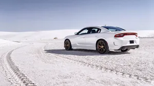 2015款道奇Charger SRT Hellcat壁纸_5