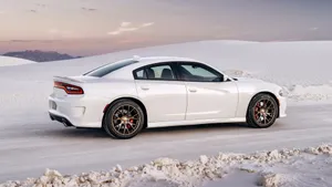 2015款道奇Charger SRT Hellcat壁纸_12