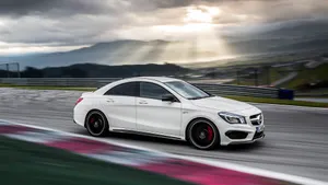 2014 Mercedes-Benz CLA45 AMG奔驰壁纸_6