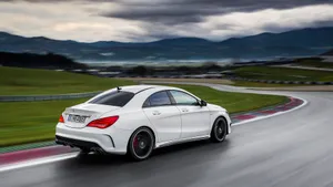 2014 Mercedes-Benz CLA45 AMG奔驰壁纸_7