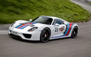 2013款保时捷918 Spyder汽车壁纸_4