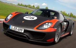 2013款保时捷918 Spyder汽车壁纸_17