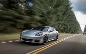 保时捷panamera4s汽车壁纸