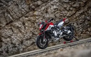 2014款阿古斯塔MV Agusta Rivale 800摩托_13