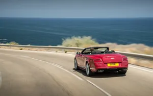 宾利欧陆GT V8 S汽车壁纸_12
