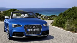 2014款奥迪RS5敞篷跑车_9