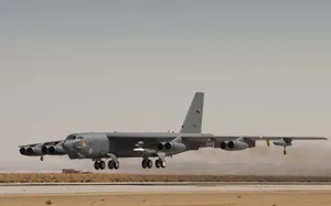 美国B-52轰炸机图片壁纸_2