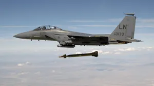 F-15鹰式战斗机图片壁纸_5