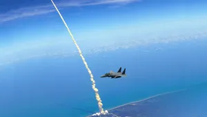 F-15鹰式战斗机图片壁纸_7