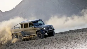 2013奔驰越野车 G63 AMG 6X6壁纸_2