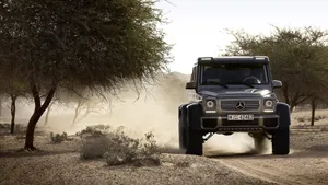 2013奔驰越野车 G63 AMG 6X6壁纸_12