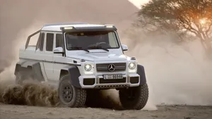 2013奔驰越野车 G63 AMG 6X6壁纸_16