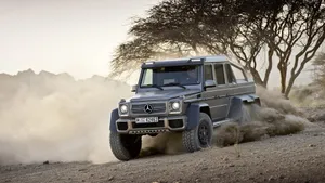 2013奔驰越野车 G63 AMG 6X6壁纸_19