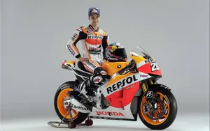 2013年本田HRC车队摩托车壁纸_5