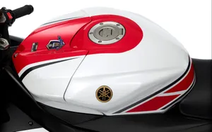 雅马哈 Yamaha R6摩托车壁纸_2