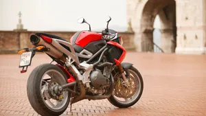 贝纳利Tornado Naked Tre 1130摩托车_9