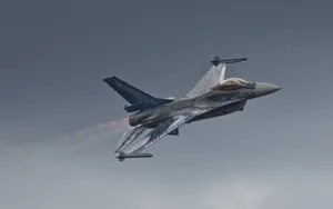 F-16战隼战斗机图片壁纸_14