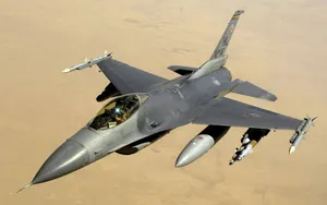 F-16战隼战斗机图片壁纸_18