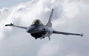 F-16战隼战斗机图片壁纸_20