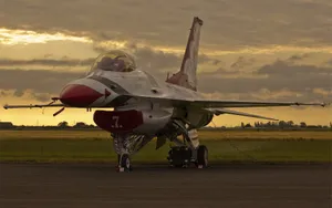 F-16战隼战斗机图片壁纸_22