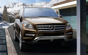 2013款奔驰ML350汽车壁纸_12