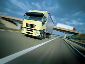 IVECO重型货车_3