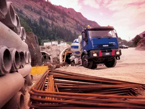 IVECO重型货车_10