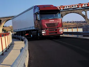 IVECO重型货车_15