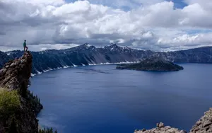 优美的湖泊风景图片_2