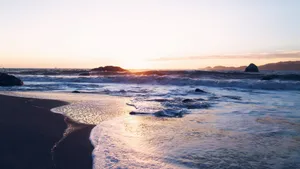 风景优美的大海沙滩图片_2