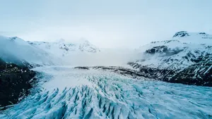 好看的雪山雪景图片_4