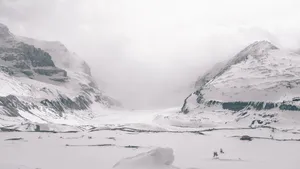 好看的雪山雪景图片_7
