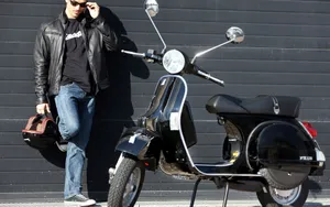 Vespa PX 125摩托车壁纸_13