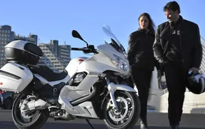 2012款Moto Guzzi Norge GT 8V摩托车_8