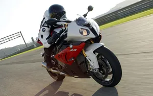 宝马 S 1000 RR摩托车壁纸_5