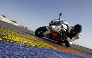 宝马 S 1000 RR摩托车壁纸_7