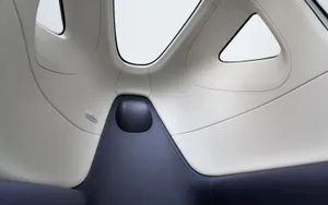 日产Land Glider电动轿车_2