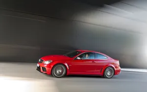 2012款C63 AMG Coupe奔驰轿车_11