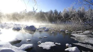 唯美的冰雪世界白雪图片_2
