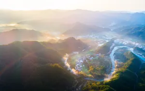 绿色朦胧乡村田园风景壁纸_3