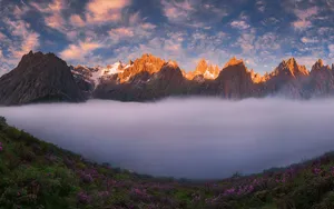 寂静的山川湖泊美景图片_4