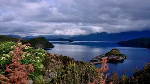 云南泸沽湖风景图片_5