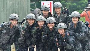 我是特种兵之火凤凰_8