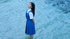清新脱俗的美女图片_2