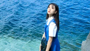 清新脱俗的美女图片_3